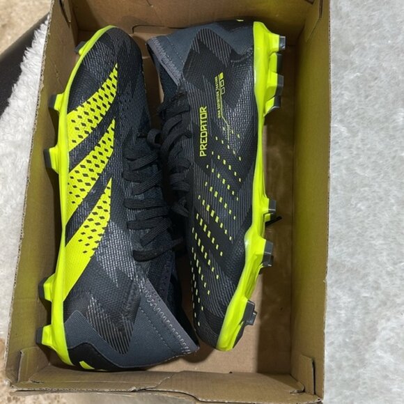 adidas UNISEX Predator Accuracy INJ.3 FG Firm Ground Soccer Cleats - Picture 5 of 5